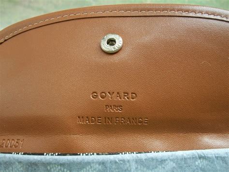 fake goyard with strap|how to find a goyard bag.